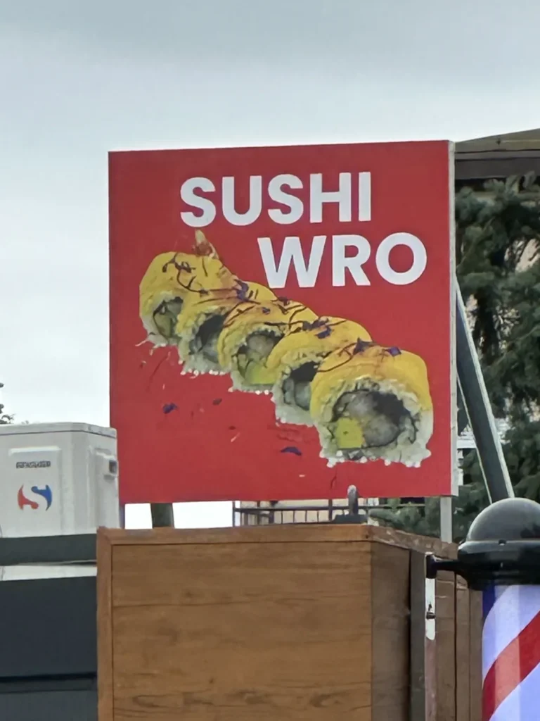 Sushi Wro – reklama restauracji sushi, tablice i szyldy reklamowe