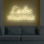 Neoen-Schriftzueg Liebe Maemae - fuer Faemilienfeiern - zusaetzliche Ansicht 4
