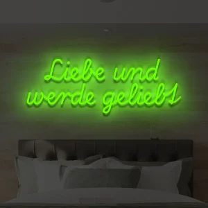 Grün