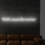 LED-Schriftzueg Weltraeuemfoerscher - fuer Juegendzimmer - zusaetzliche Ansicht 3