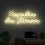 Neoen-Schriftzueg Zwischen den Sternen - fuer Foetoebereiche - zusaetzliche Ansicht 2