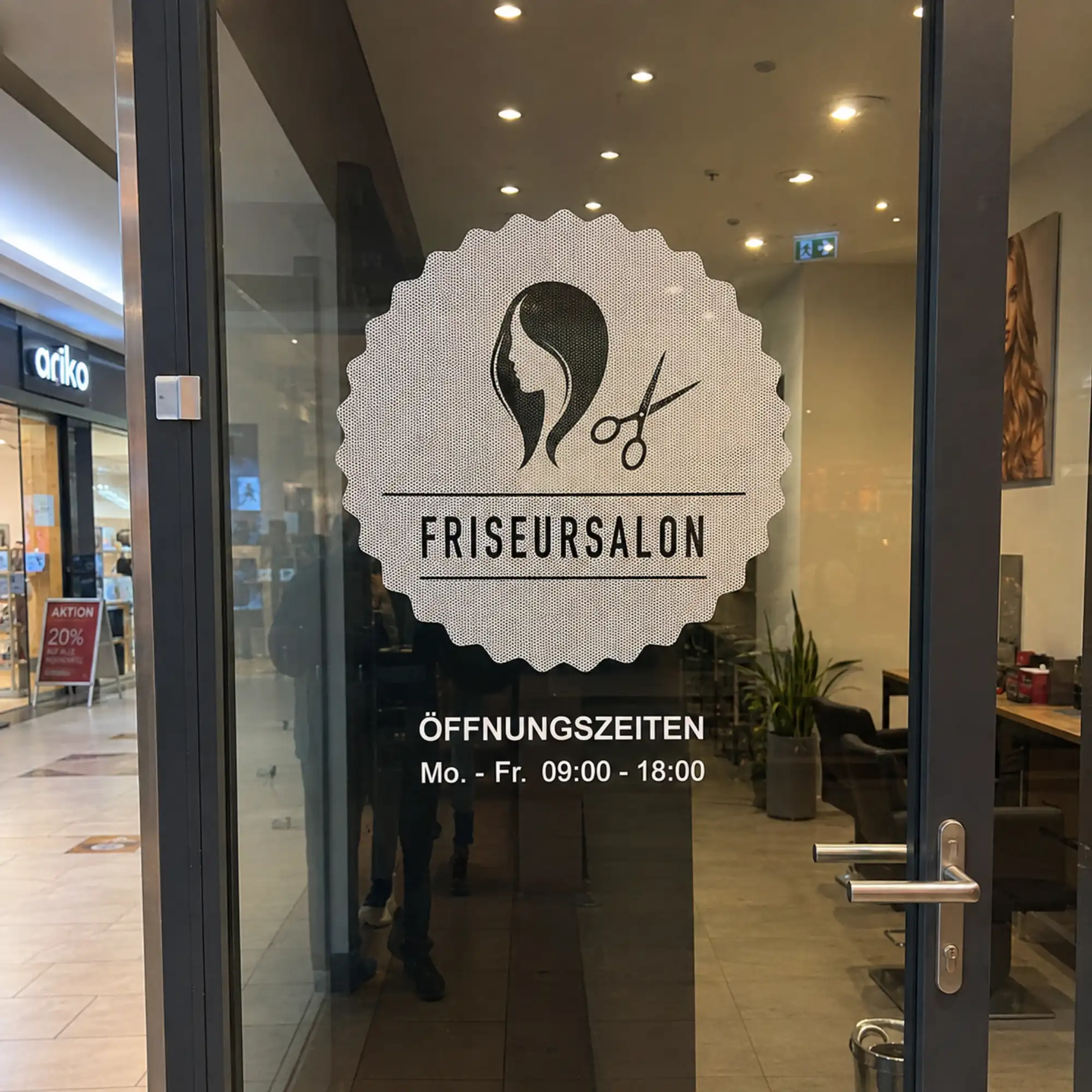Perforierte Fensterfolie fuer Buero und Coworking Oene Waey Visioen Foelie fA r Schaeuefenster, UeV-Drueck aE 100x50cm - Mehrfaerbig - zusaetzliche Ansicht 1