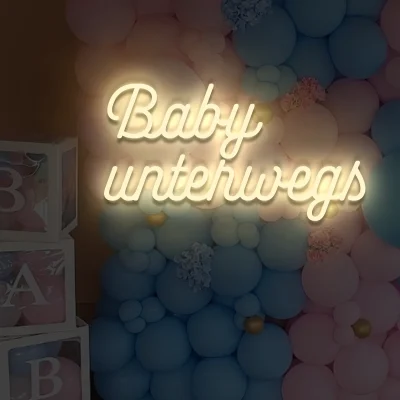 leuchtschrift-baby-unterwegs-beige 1