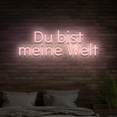 neon-schriftzug-du-bist-meine-welt-hellrosa 1